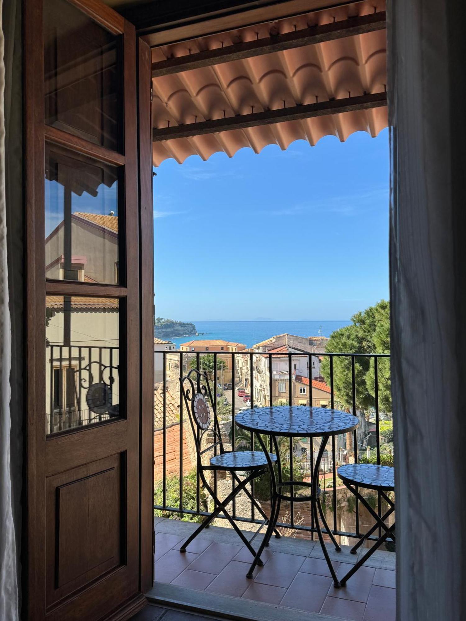 تروبيا B&B Rivellini المظهر الخارجي الصورة