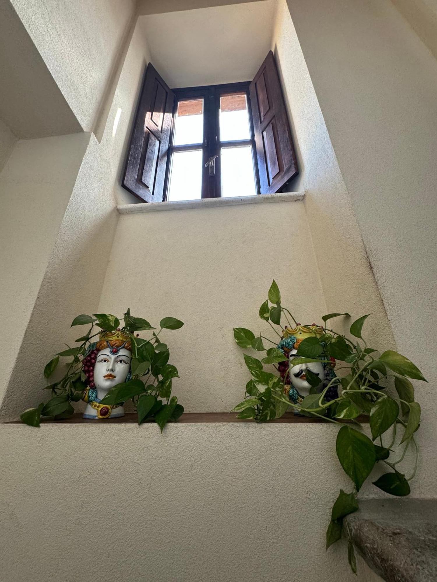 تروبيا B&B Rivellini المظهر الخارجي الصورة