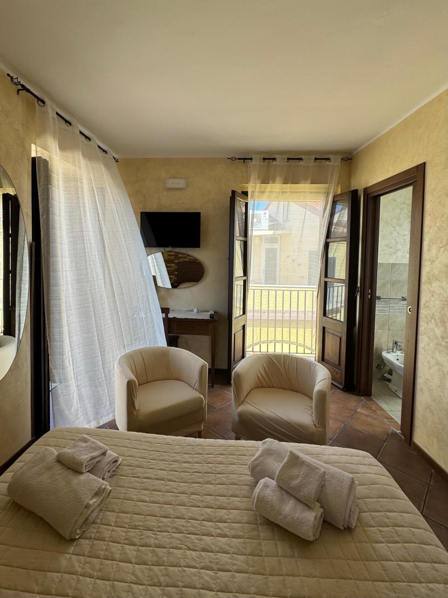 تروبيا B&B Rivellini المظهر الخارجي الصورة