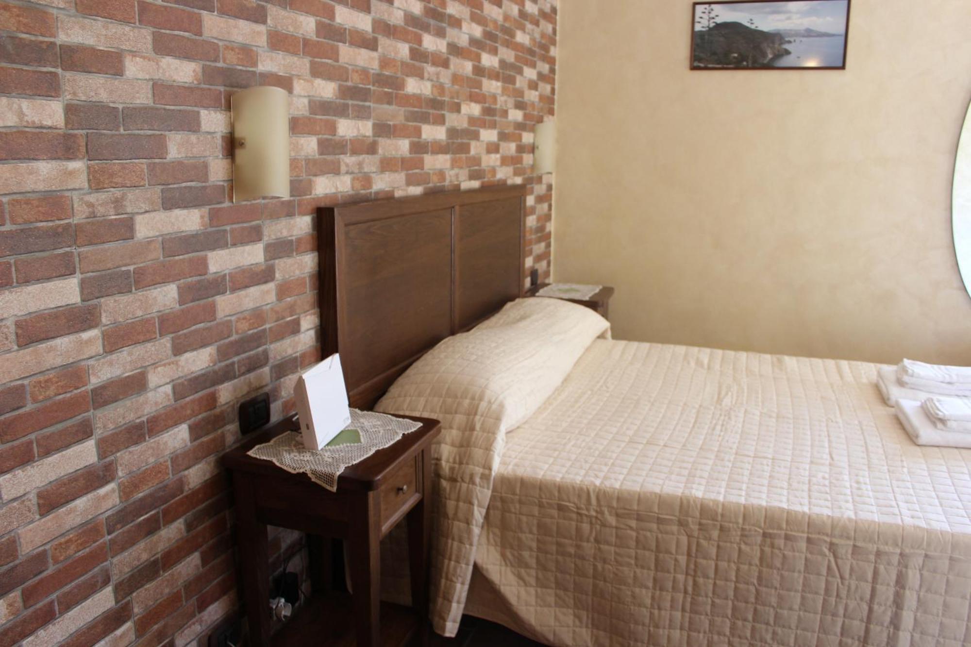 تروبيا B&B Rivellini المظهر الخارجي الصورة