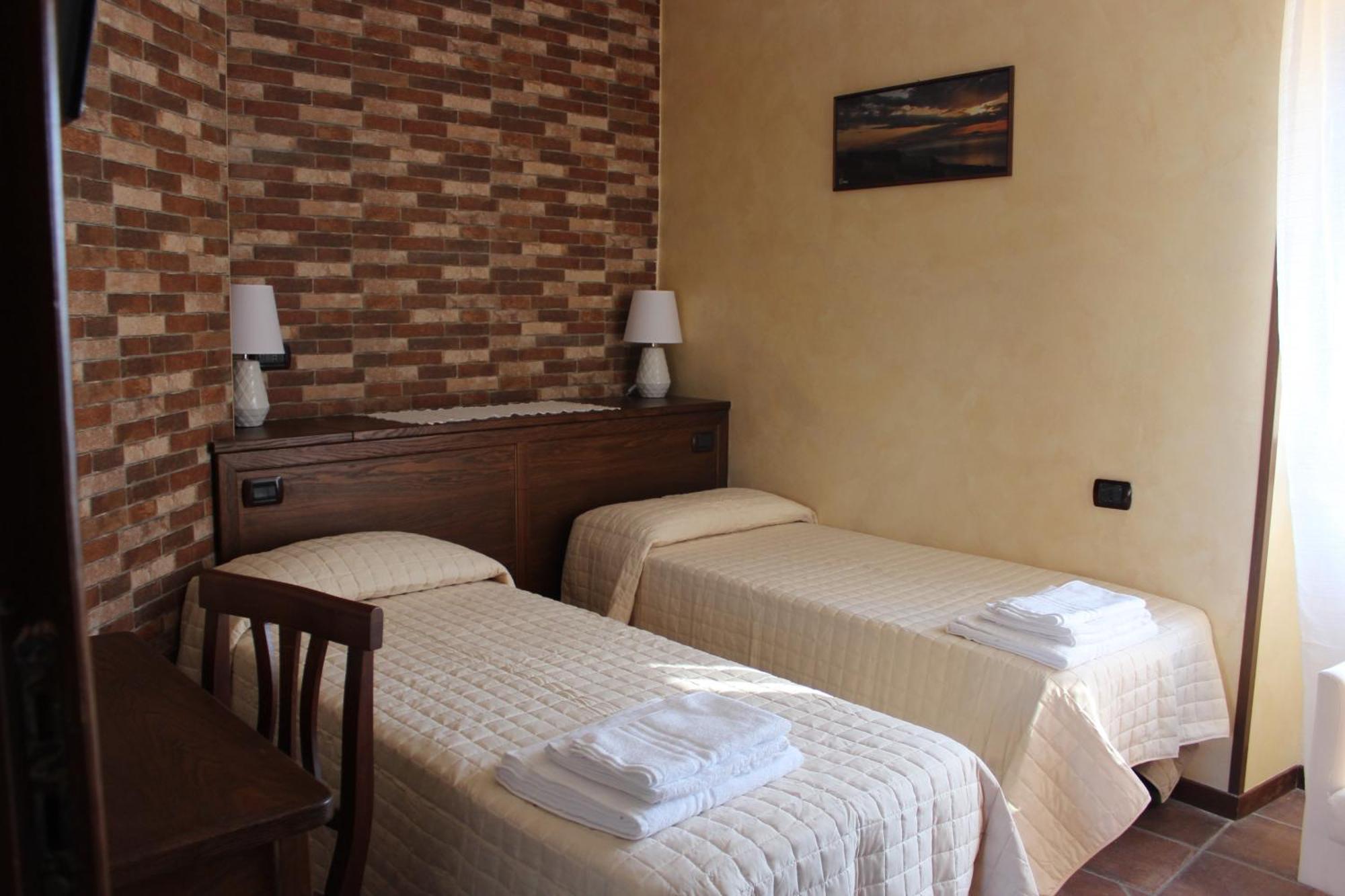 تروبيا B&B Rivellini المظهر الخارجي الصورة